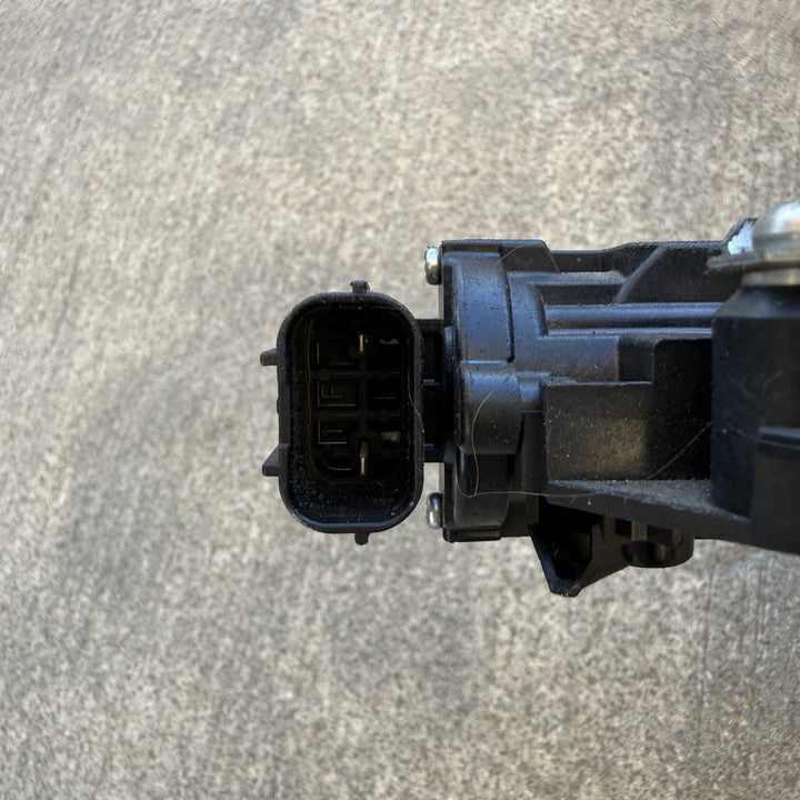 2022 Mazda BT-50  TF 3 Diesel Automatic - Left Front Window Regulator/Motor WR19C022