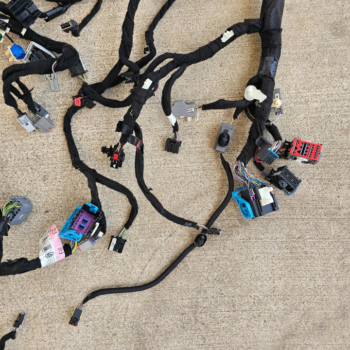 2017 Ford Mustang FM 1FA6P8CF3H5324410 - Dash Wiring Harness PN: HR3T14401G281T