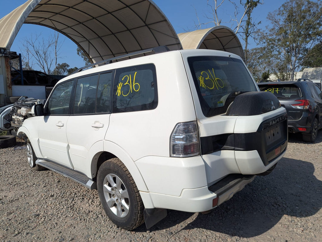 Aug 2006to Apr 2021-Mitsubishi Pajero NS NW NX NT Diesel 3.2L-ABS Pump/Modulator