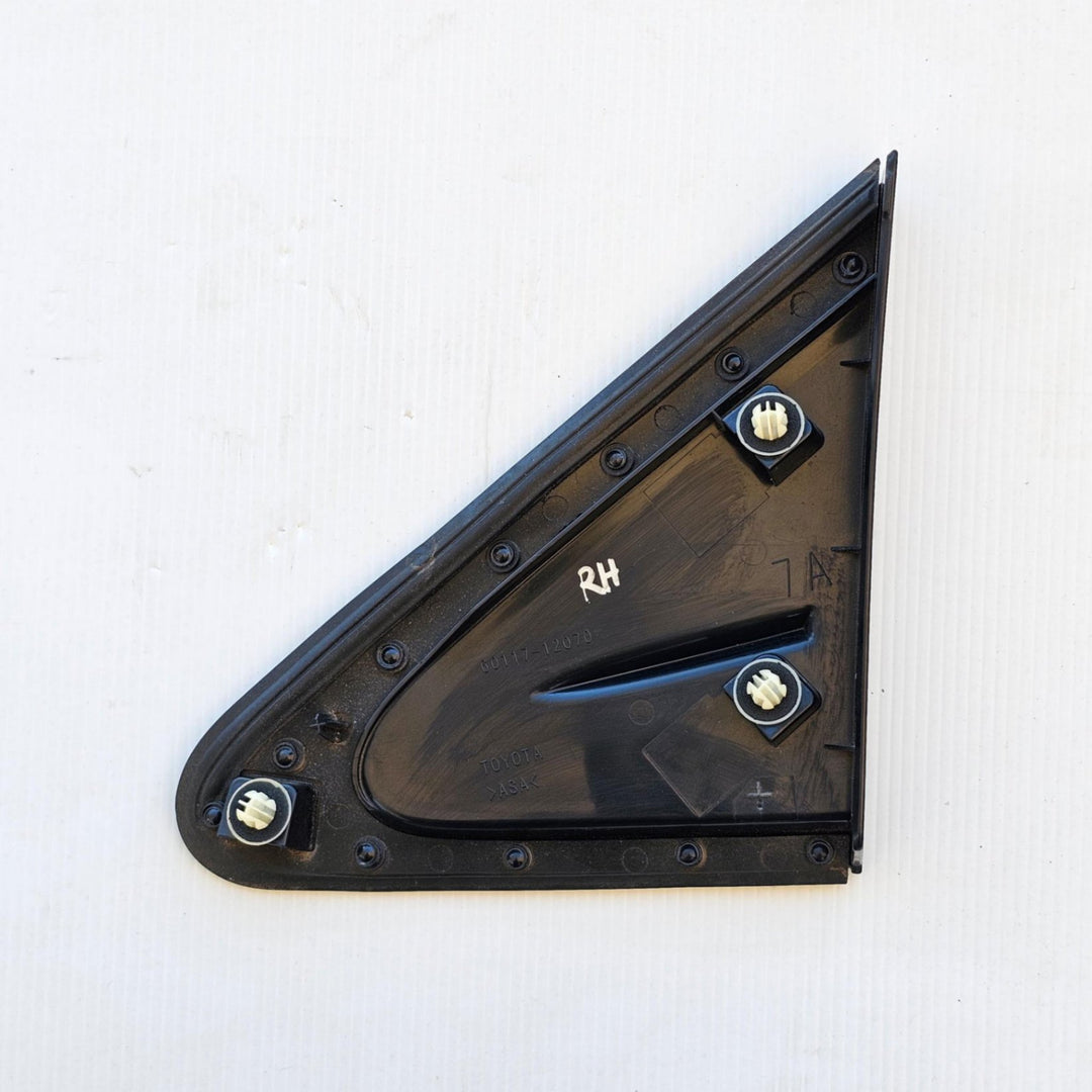 2021 Toyota Corolla MZEA12R - Right Front Door Mirror Inner Sail Trim PN: 6011712070