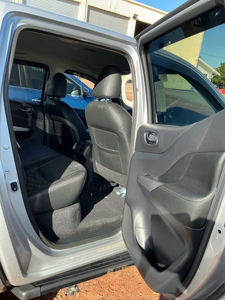 2024 Nissan Navara ST-X D23