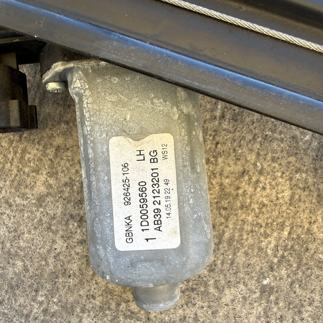 2019 Ford Ranger  XLT Hi-Rider 3.2 Diesel Automatic - Left Front Window Regulator/Motor AB392123201BG