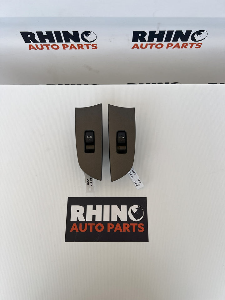 2006 Lexus IS300 GSE20R F Sport  Petrol Manual - Rear Window Switch Set