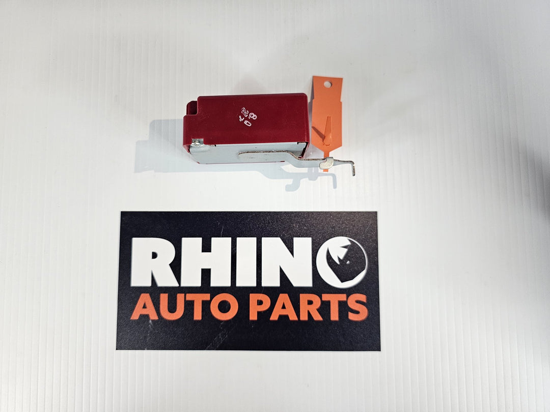 2013 Toyota Corolla ZRE1*     - Door Control Receiver