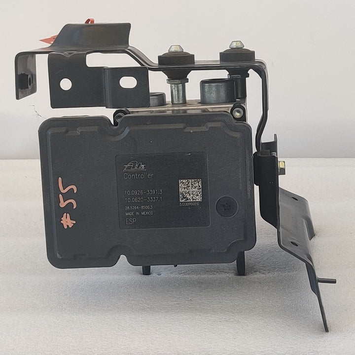 2005-2015 Nissan Navara STX ABS Pump/Modulator 476605X70E