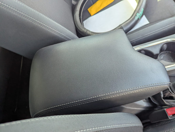 Jul 2015 to Jun 2018 - Ford Everest UA Trend Titanium - Nudge Bar