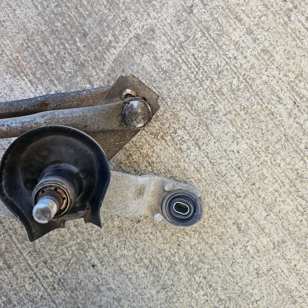 2012-2018 Toyota RAV4 GXL Front Wiper Motor 8511042201