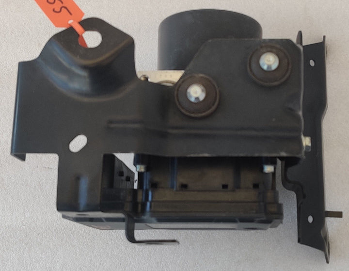 2005-2015 Nissan Navara STX ABS Pump/Modulator 476605X70E