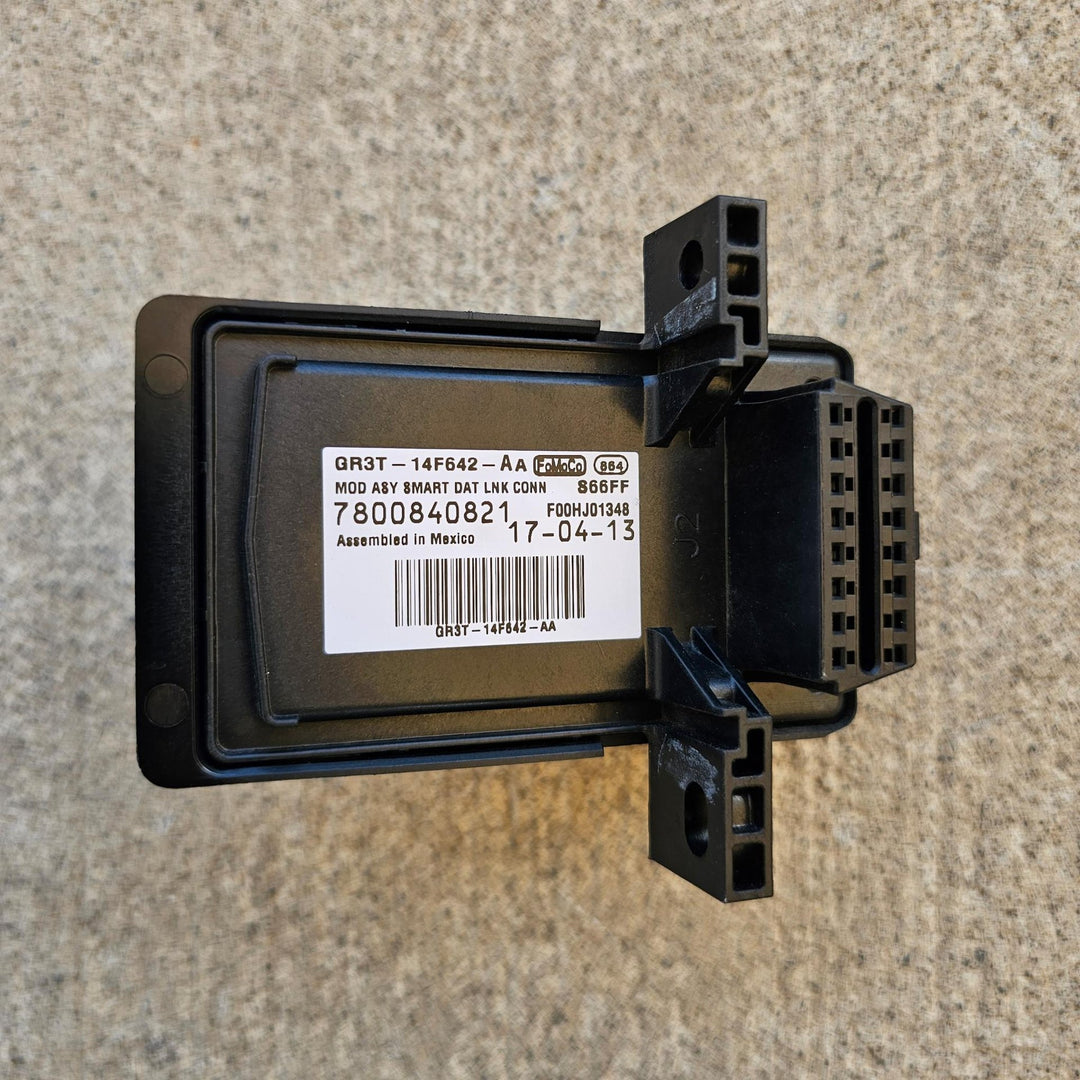 2017 Ford Mustang FM 1FA6P8CF3H5324410 - Smart Data Link Module PN: GR3T14F642AA