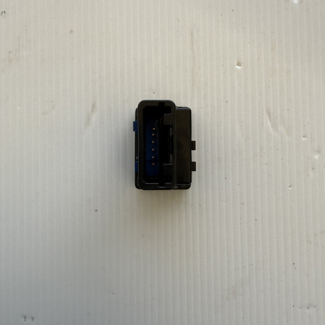 2018 Toyota C-HR X50 Koba 1.2 Petrol Automatic CVT - Headlight Switch