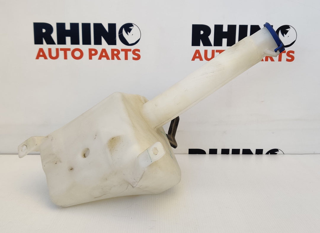 2011-2020 Mazda BT-50 XT Washer Bottle