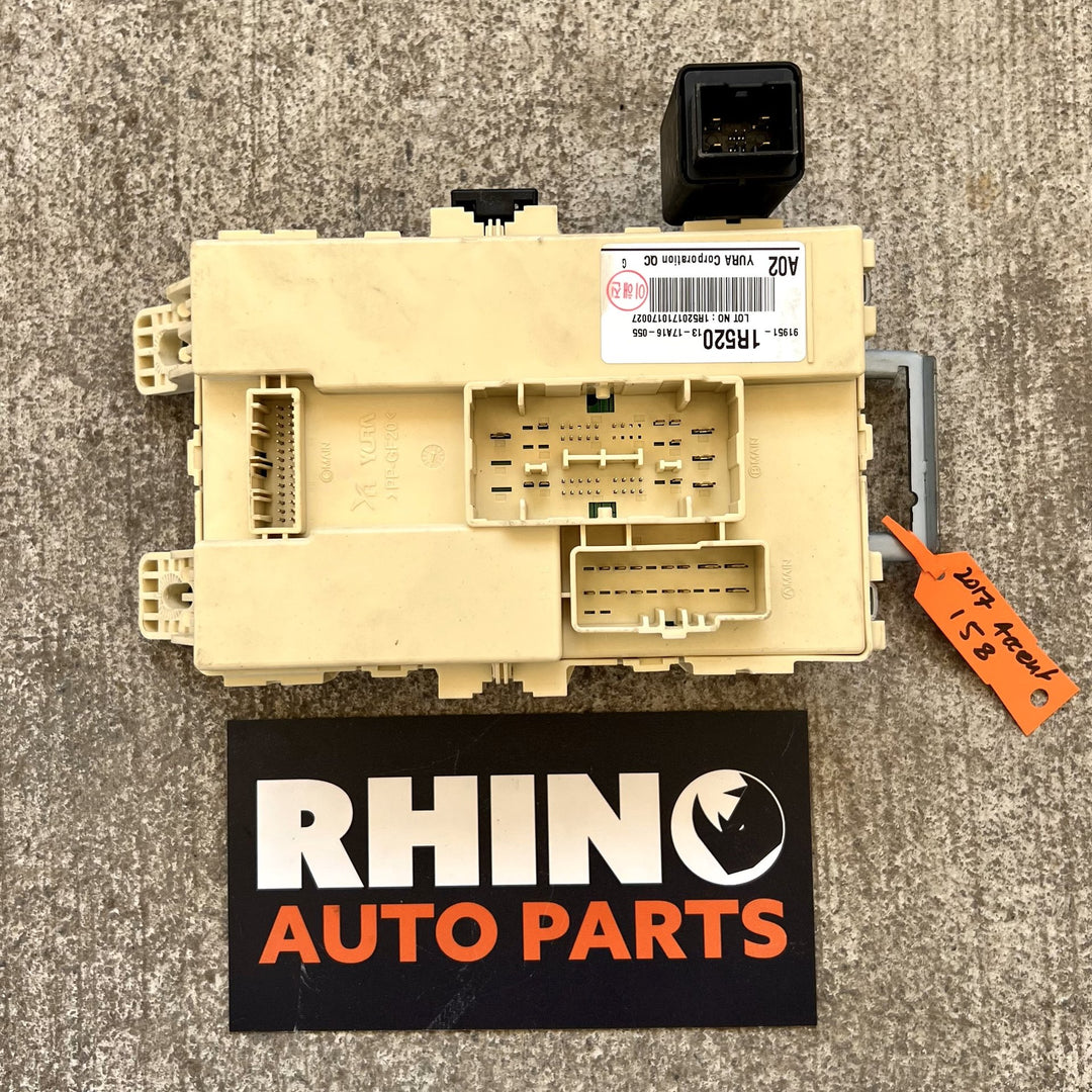 2017 Hyundai Accent RB Sport  Petrol Automatic - Fuse Box 919511R520