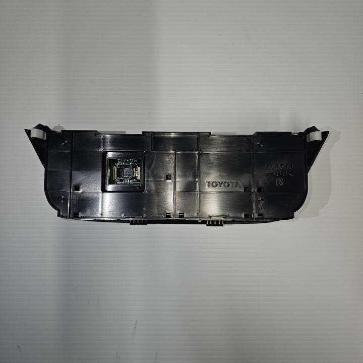 Dec 2012 to Dec 2018- Toyota RAV4 XA40- Heater/AC Controls- Climate Control Type
