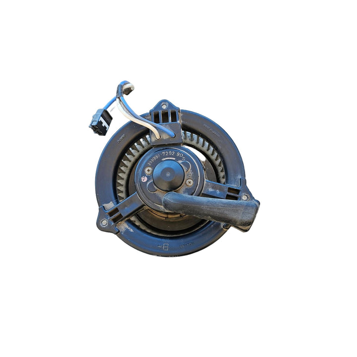 Jan 1998 to Oct 2007- Toyota Land Cruiser 100 Series- Heater Fan Motor- Front