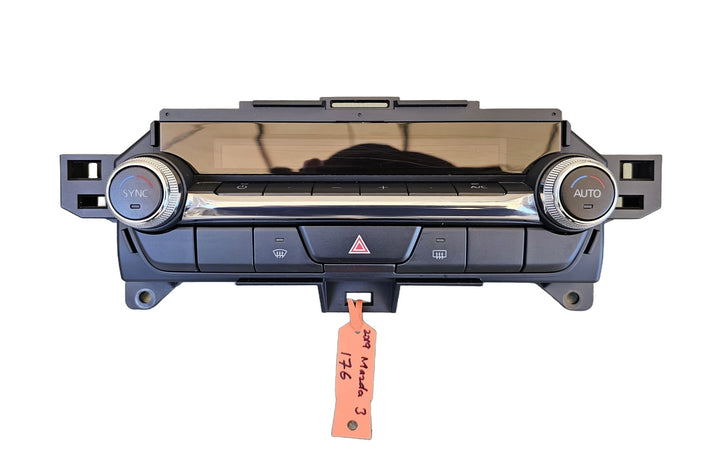 2019 Mazda Mazda3 BP JM0BP2HLA01103327 - Heater/AC Controls PN: B0L661190