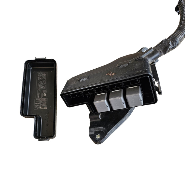 2021 Toyota Hiace - Fuse Box PN: 8266226480