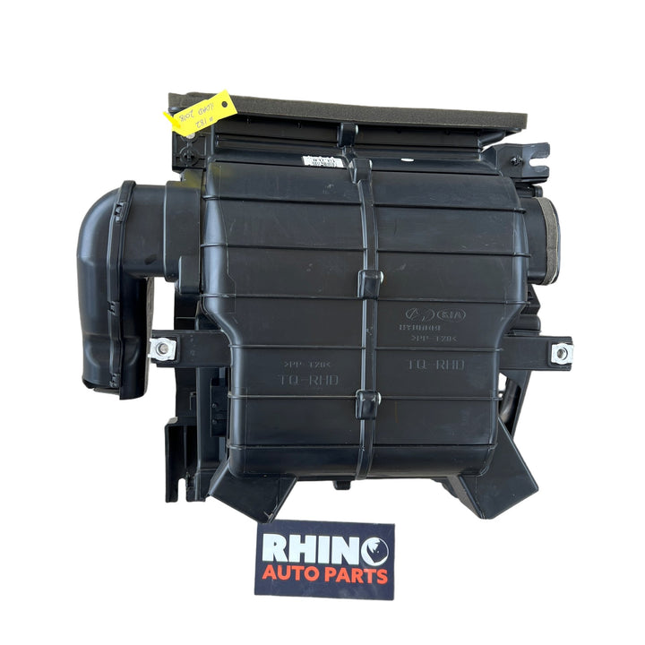 Nov 2007 to Mar 2021 - Hyundai iLoad/iMax TQ - Heater Core/Box - Front