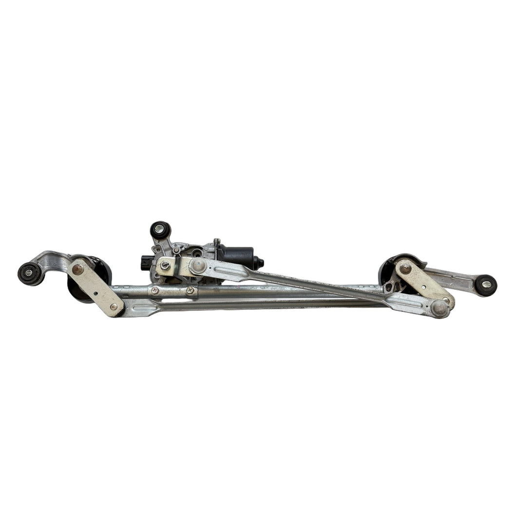 2020 Nissan Navara - Wiper Motor PN: 9X28C134