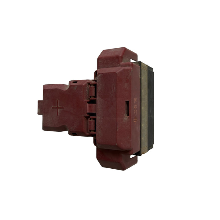 2020 Nissan Navara - Battery Terminal