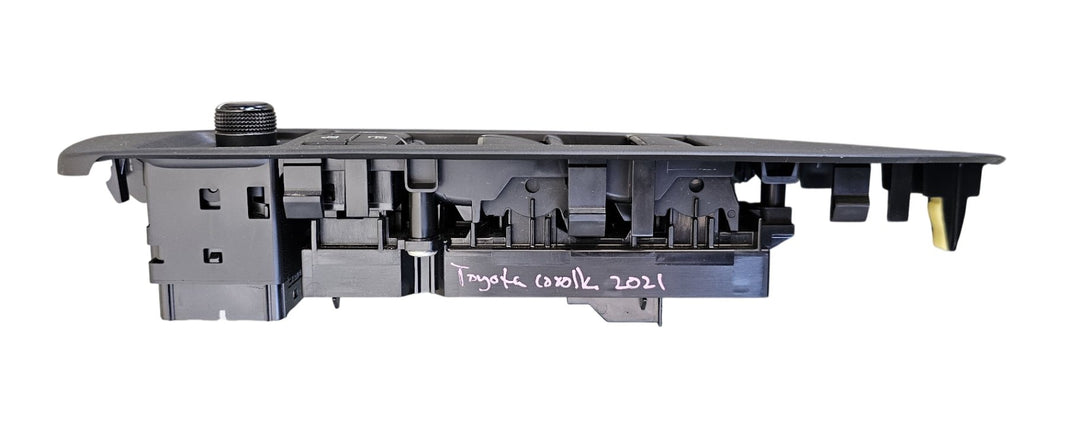 2021 Toyota Corolla MZEA12R - Master Power Window Switch PN: 8404012190