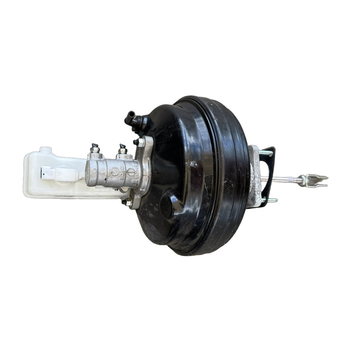 2020 Nissan Navara - Brake Booster PN: 0204809494