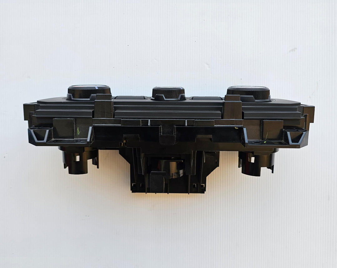 Jul 2020 to Current - Mazda BT-50 TF - Heater/AC Controls - Non Climate Control, W/ Demist Type