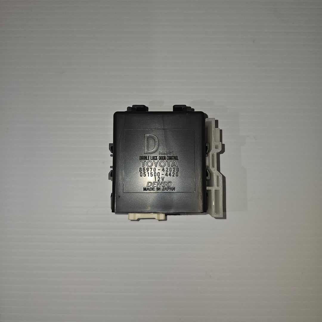 2012-2018 Toyota RAV4 GXL Door Control Module 8597042020
