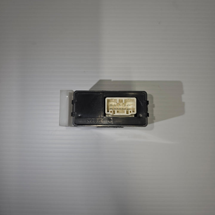 2012-2018 Toyota RAV4 GXL Door Control Module 8597042020