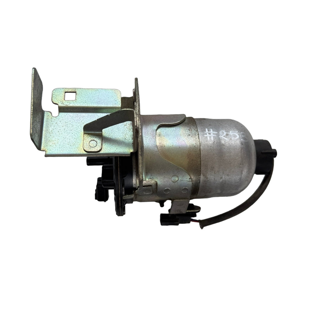 2020 Nissan Navara - Fuel Filter Housing