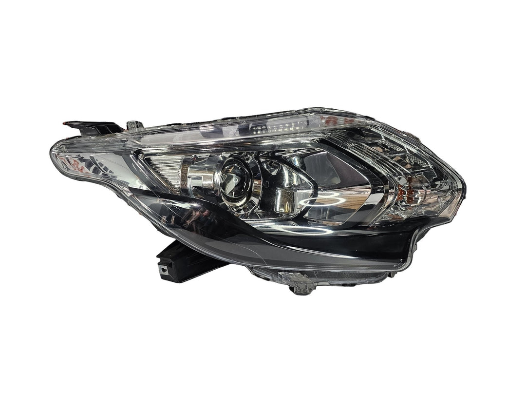 2018 Mitsubishi Triton GLS Diesel Automatic - Right Headlight
