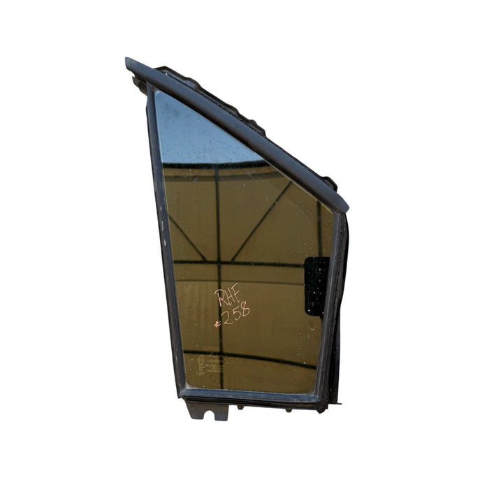 2021 Toyota Hiace - Right Front Quarter Door Glass