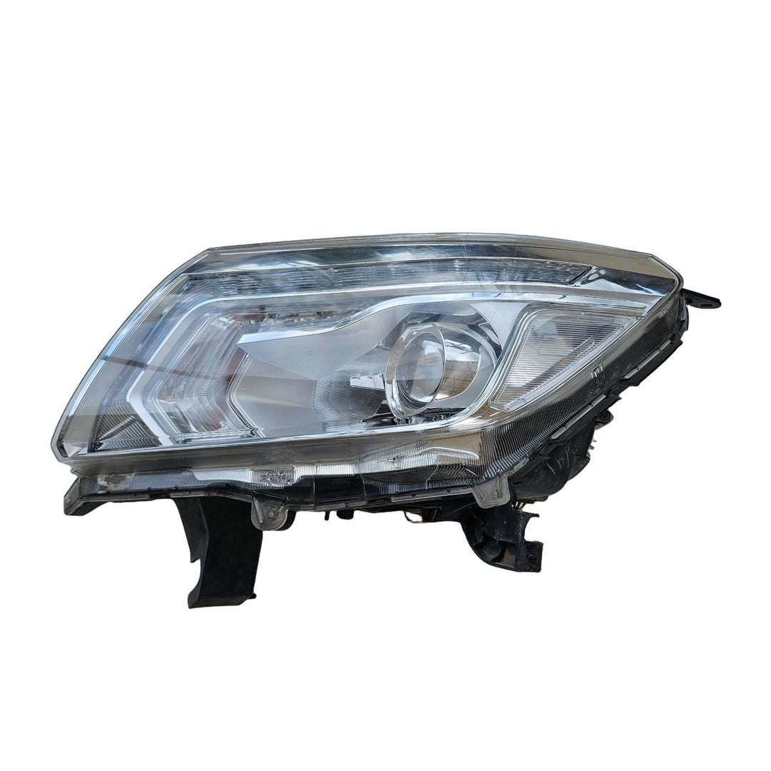 2018 Nissan Navara - Left Headlight PN: HASA79N10413