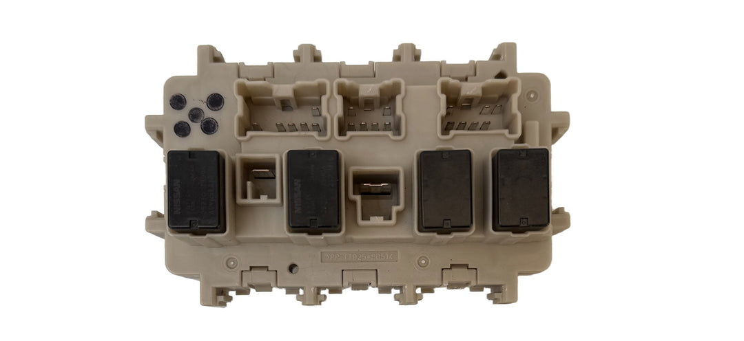 2015-2025 Nissan Navara ST Interior Fuse Box 252307990A