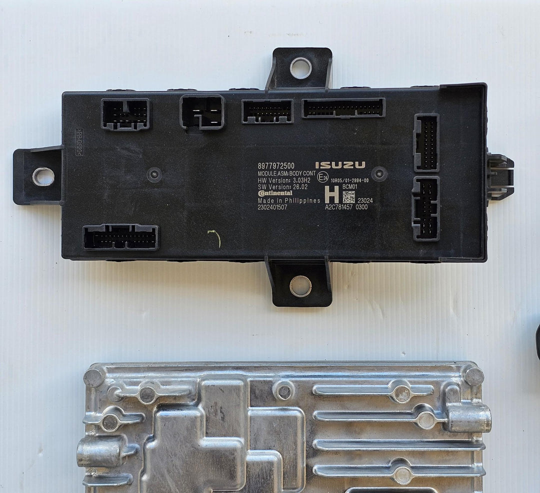 Jul 2020 to Current - Mazda BT-50 TF Diesel 3.0L Engine Code 4JJ3 - Engine ECU - Security Set - Includes ECU, Immobilizer, Reader, and Key - PN: 8972686321