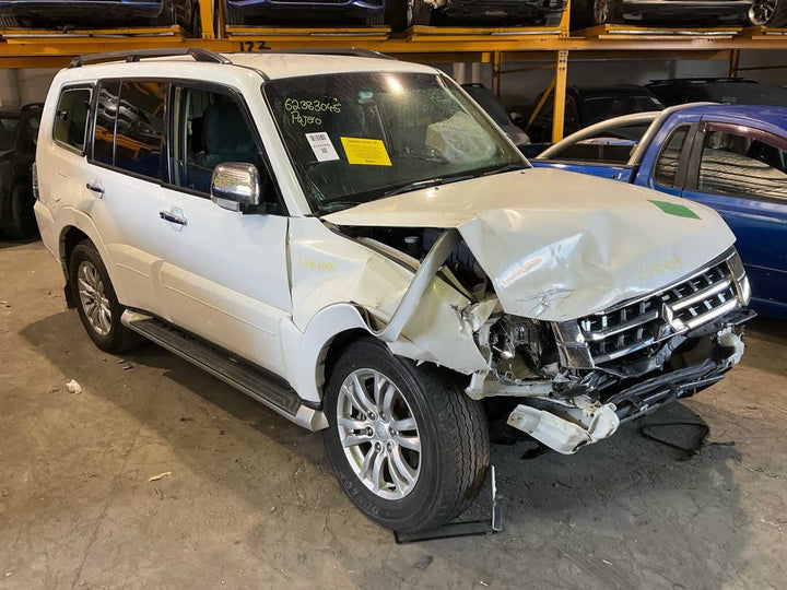 2017 Mitsubishi Pajero NX
