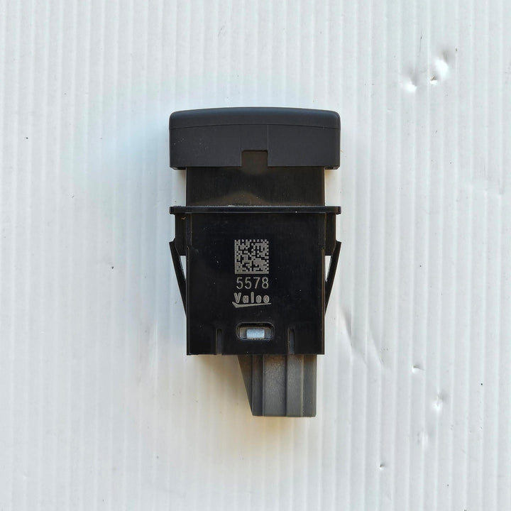 2023 Mazda BT-50 TF XT 3 Diesel  - Traction Control Switch