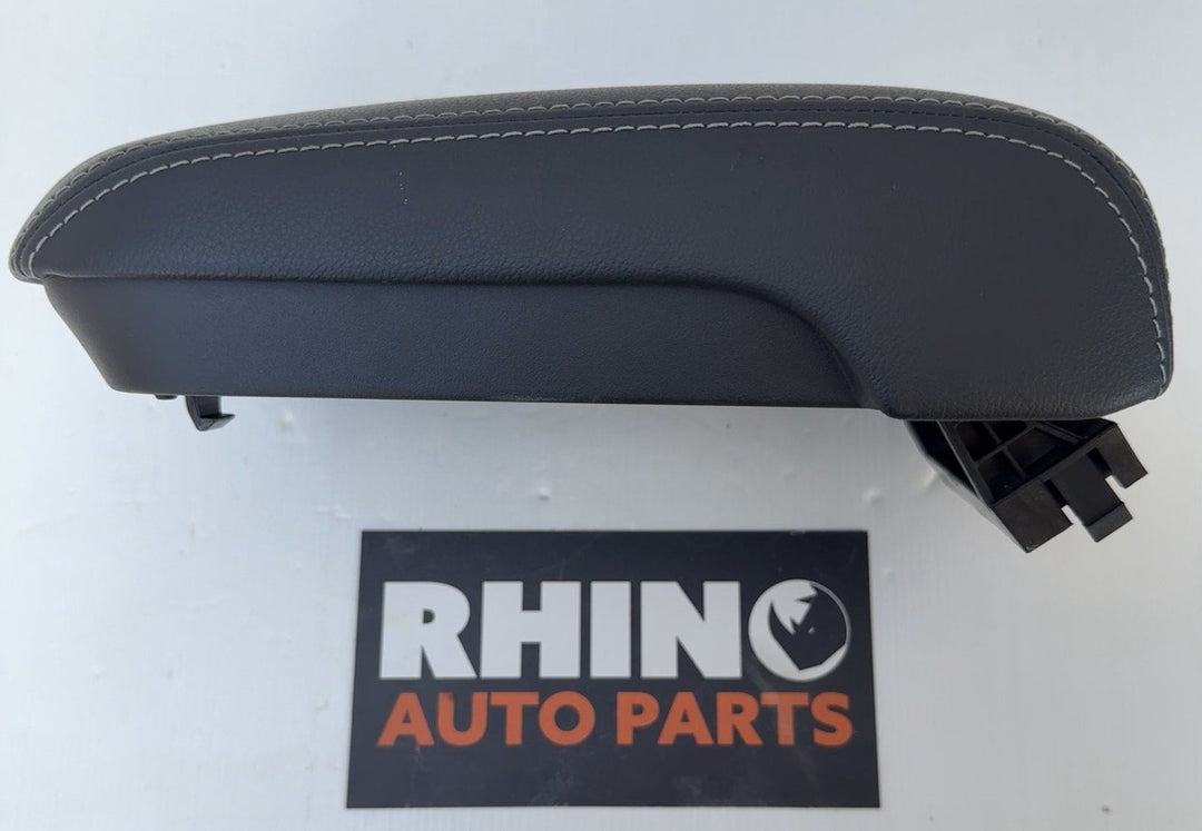 2015-2017 Mitsubishi Lancer Console Lid