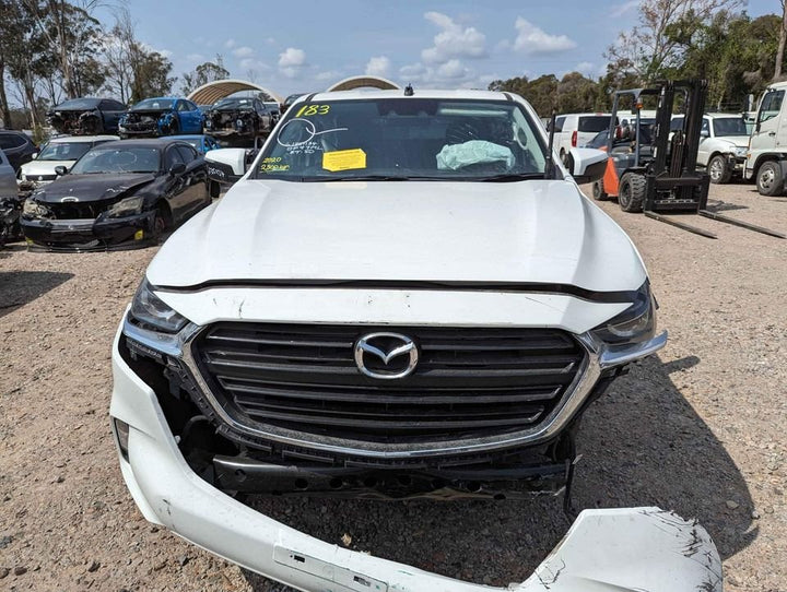 Jul 2020 to Current- Mazda BT-50 TF- Antenna