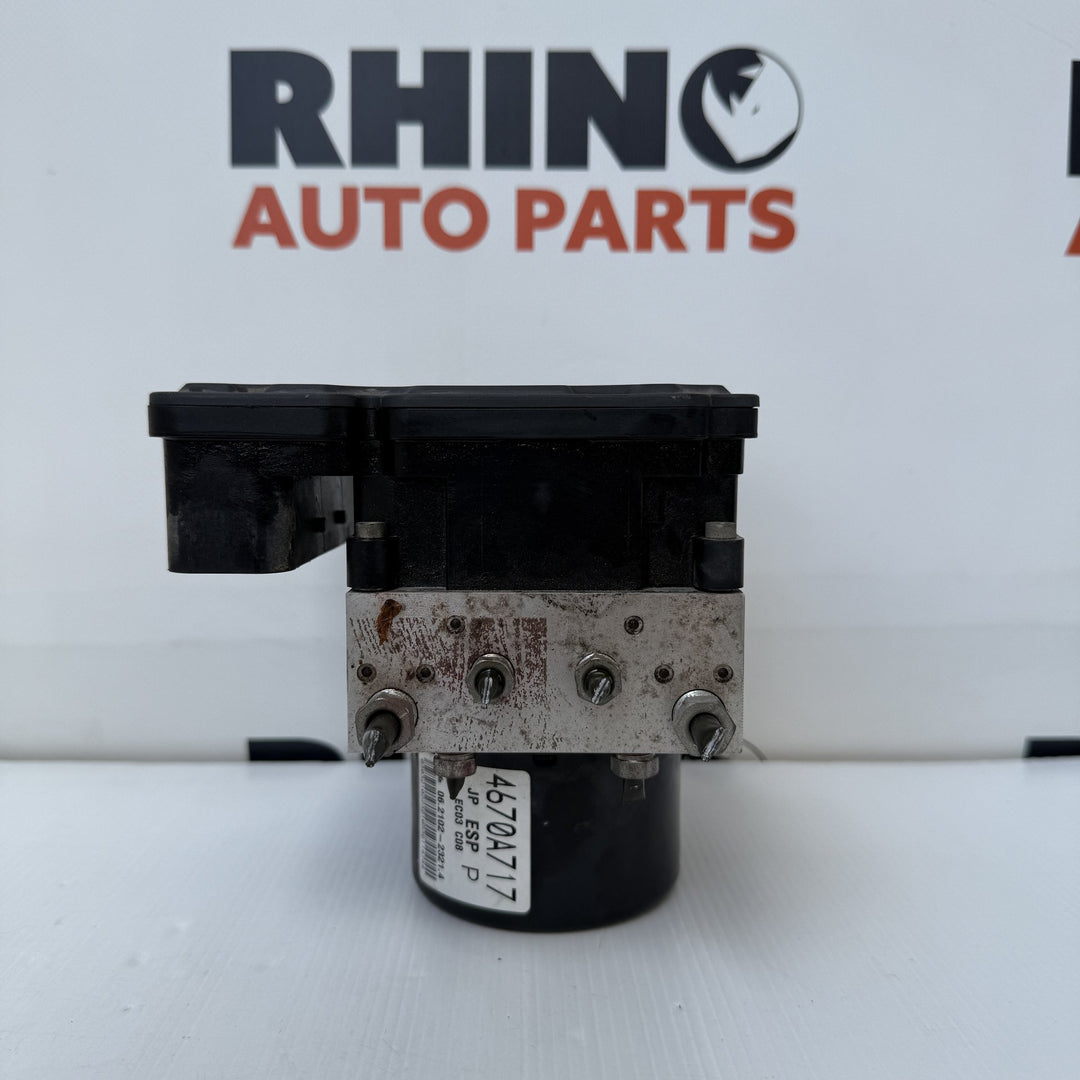 2015-2017 Mitsubishi Lancer ABS Pump/Modulator 4670A717