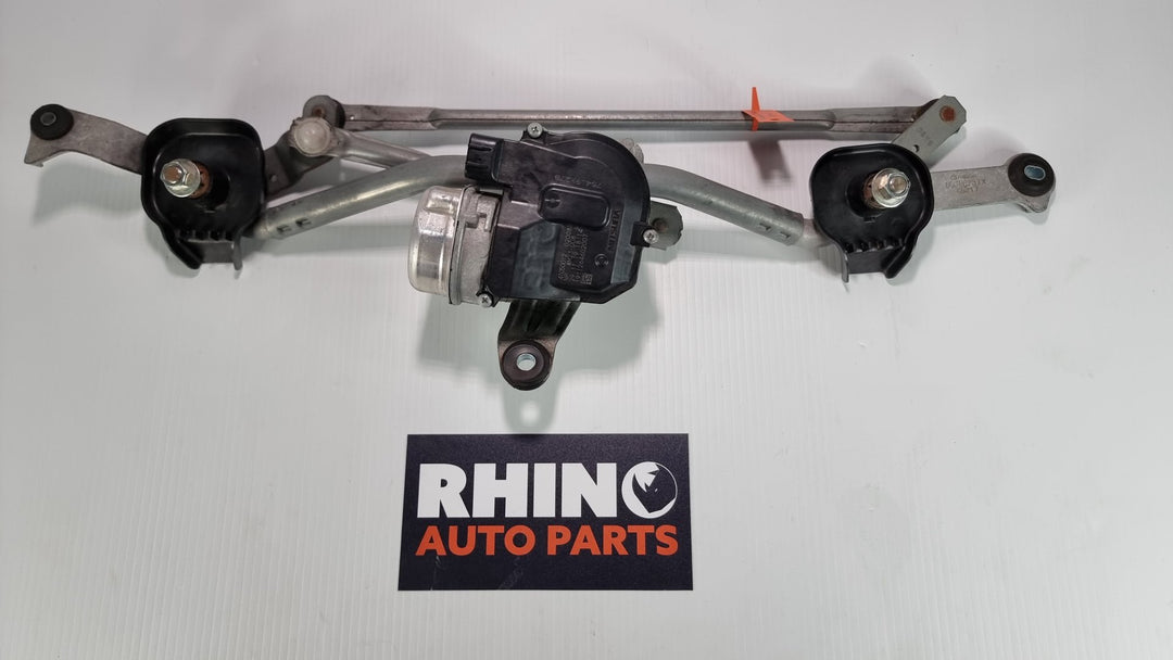 2021 Mazda Mazda3 BP G20 Evolve Vision 2 Petrol Automatic - Wiper Motor B0J86737X