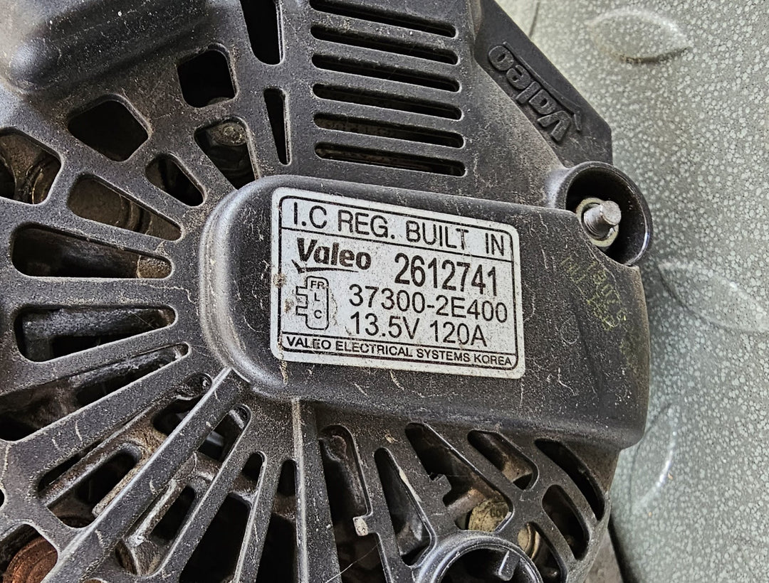 2018 Kia Sportage QL - Alternator PN: 373002E400