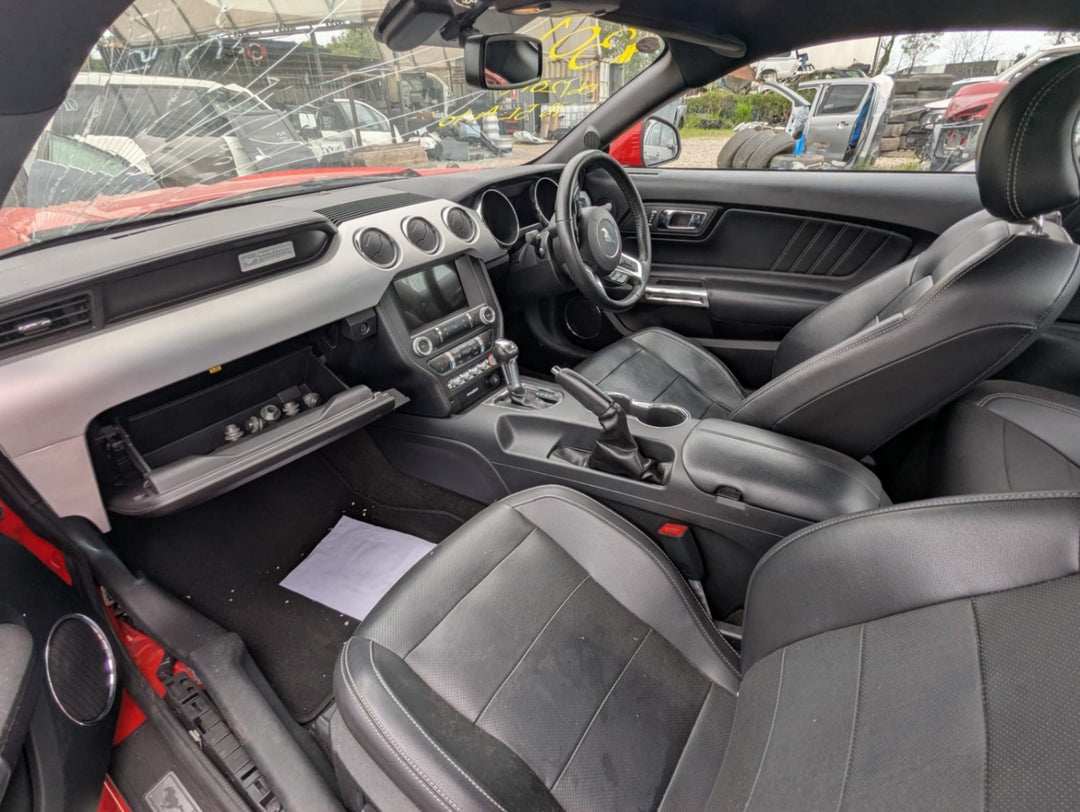 2017 Ford Mustang FM 1FA6P8CF3H5324410 - Combination Switch PN: EG9T13335CBW DG9T17A553FDW